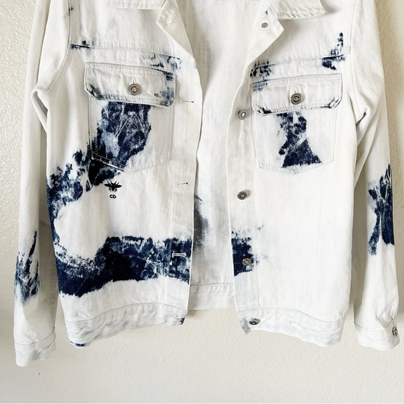 Authentic CHRISTIAN DIOR 2020 Printed Denim Jacket size 4 - Picture 7 of 13